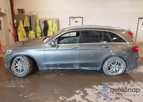 2019 Mercedes-Benz Glc 300 4Matic z USA, uszkodzony, nr VIN WDC0G4KB1KV143315